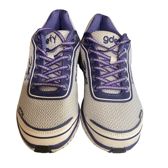 Gdefy Shoes - G-Defy Gravity Defyer Athletic Shoes Womens Size 7 White Purple